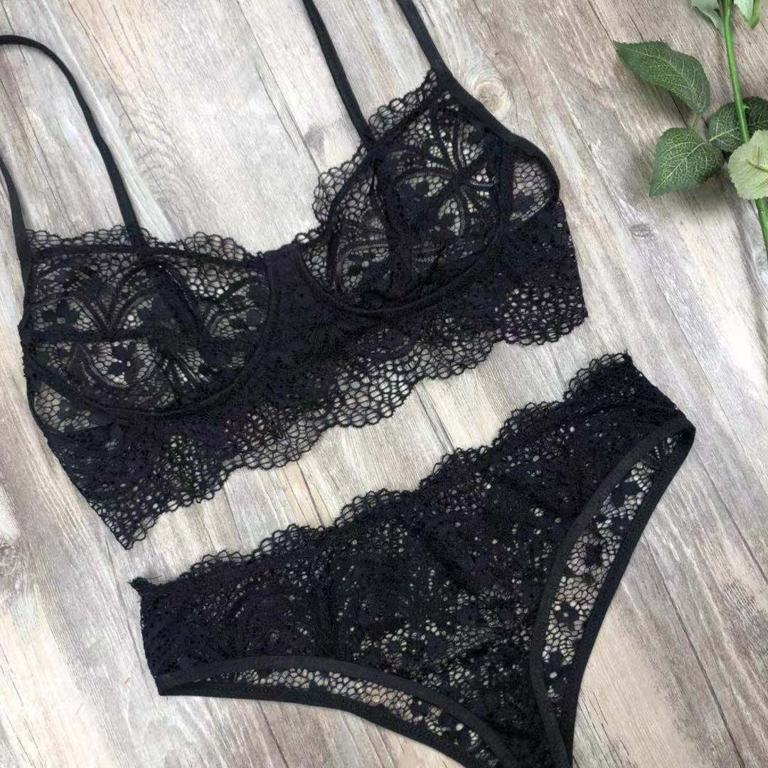 Black arabesque lingerie set